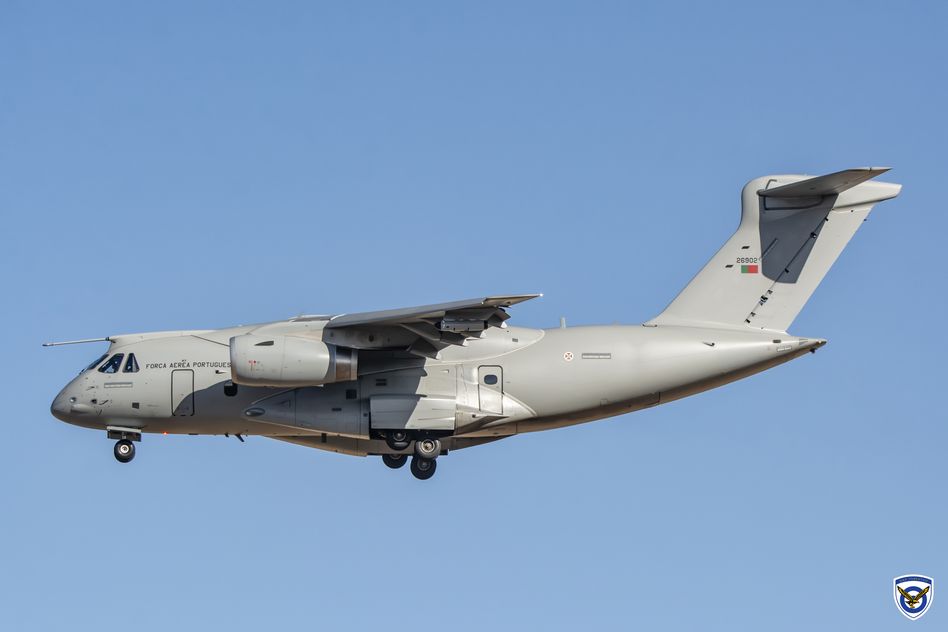 tn_9_FAP KC-390 Millenium 45×30