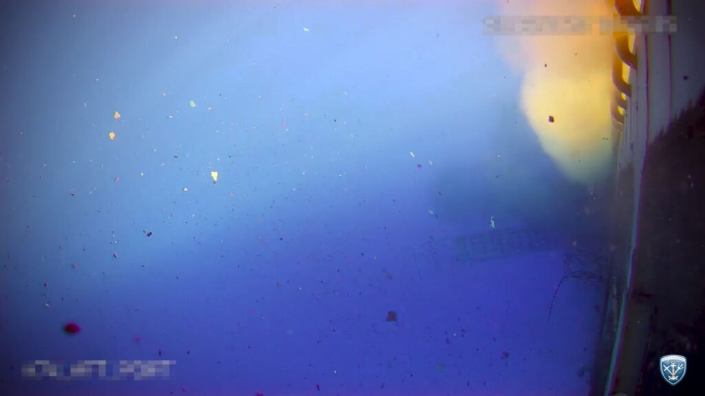 039-min