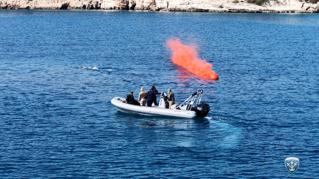 06-4